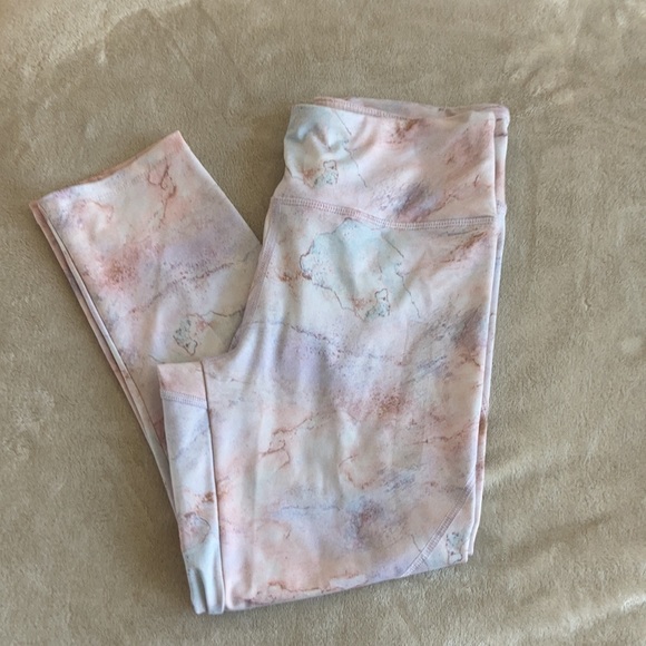 ❌❎ not for sale❎❌ 3pair of yogapants and Capri! Free gift 🎁 - Picture 3 of 11